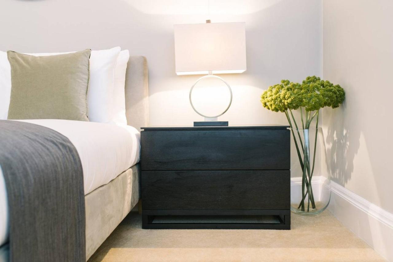 Joivy Palmerston Place Residence - Luxury City Centre Apt With Private Parking Edimburgo Esterno foto